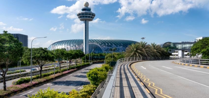 Singapore Changi International Airport (SIN)