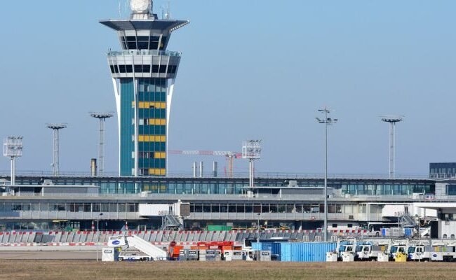 Paris Orly International Airport (ORY)